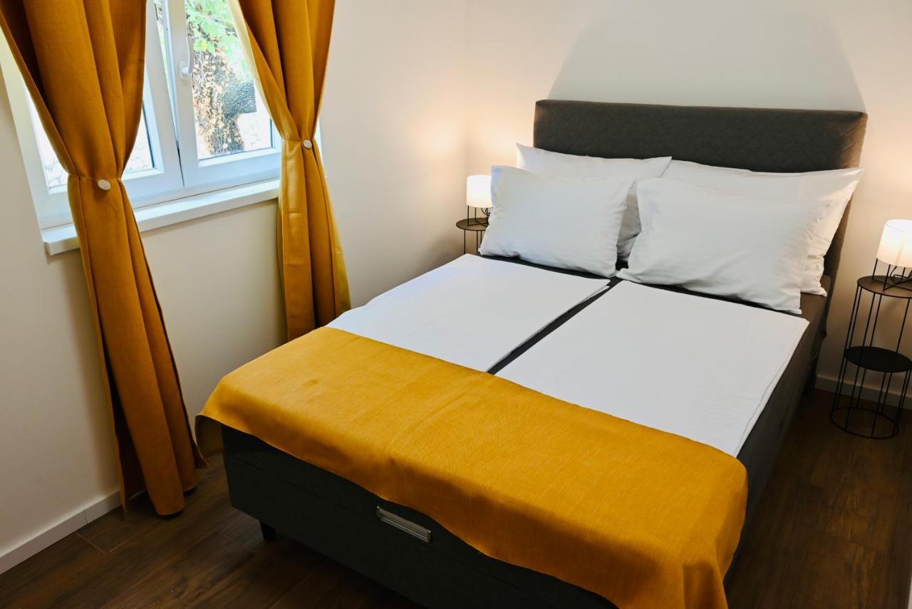 Adorable Holiday Apartment Malinska Eksteriør billede