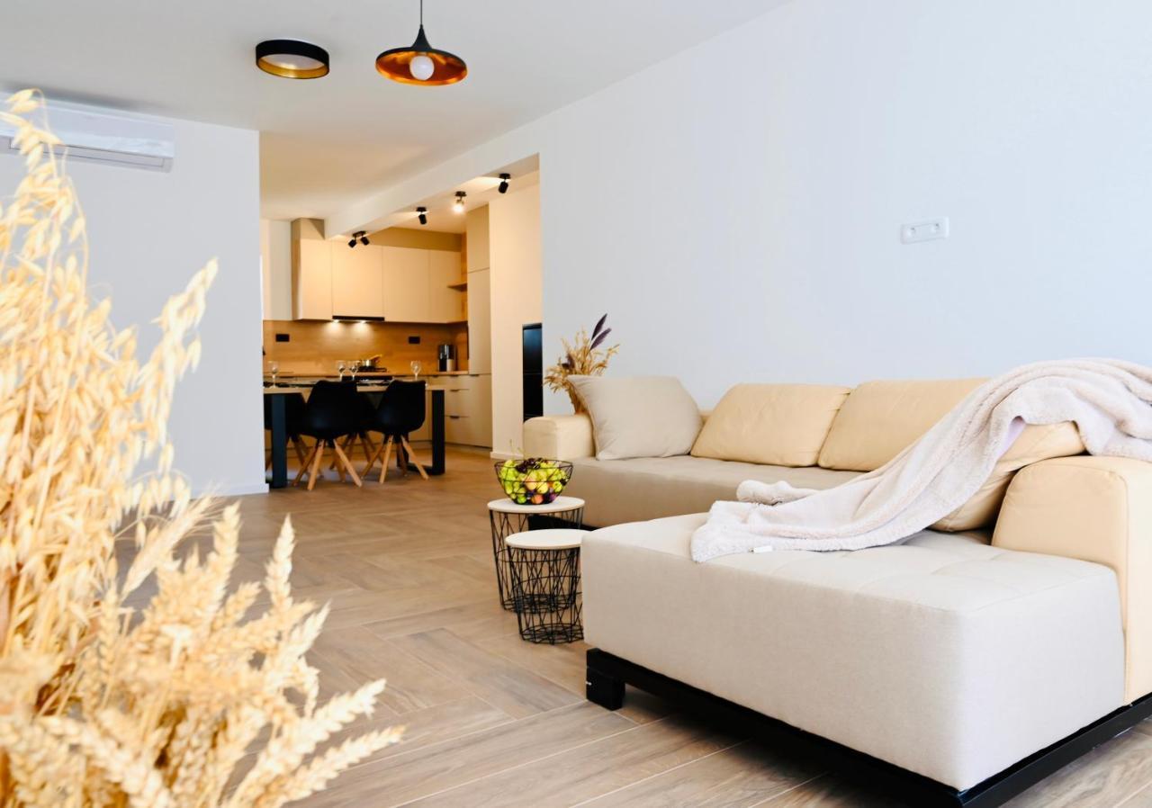 Adorable Holiday Apartment Malinska Eksteriør billede